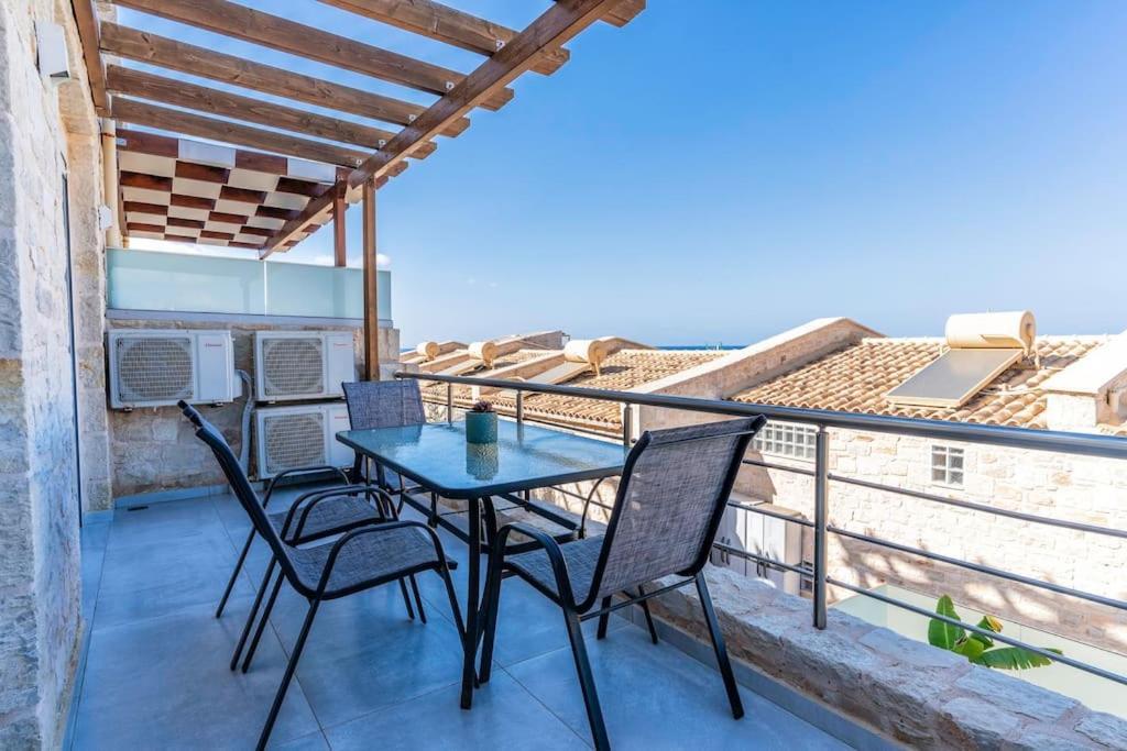 Zefyros Suite , Seafront Retreat ! Panormos  Exterior photo